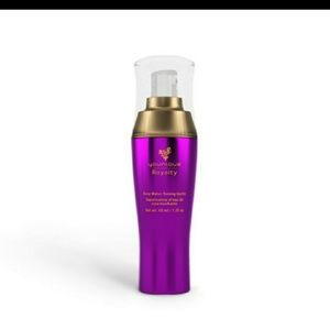 Younique Rose Water Toning Spray